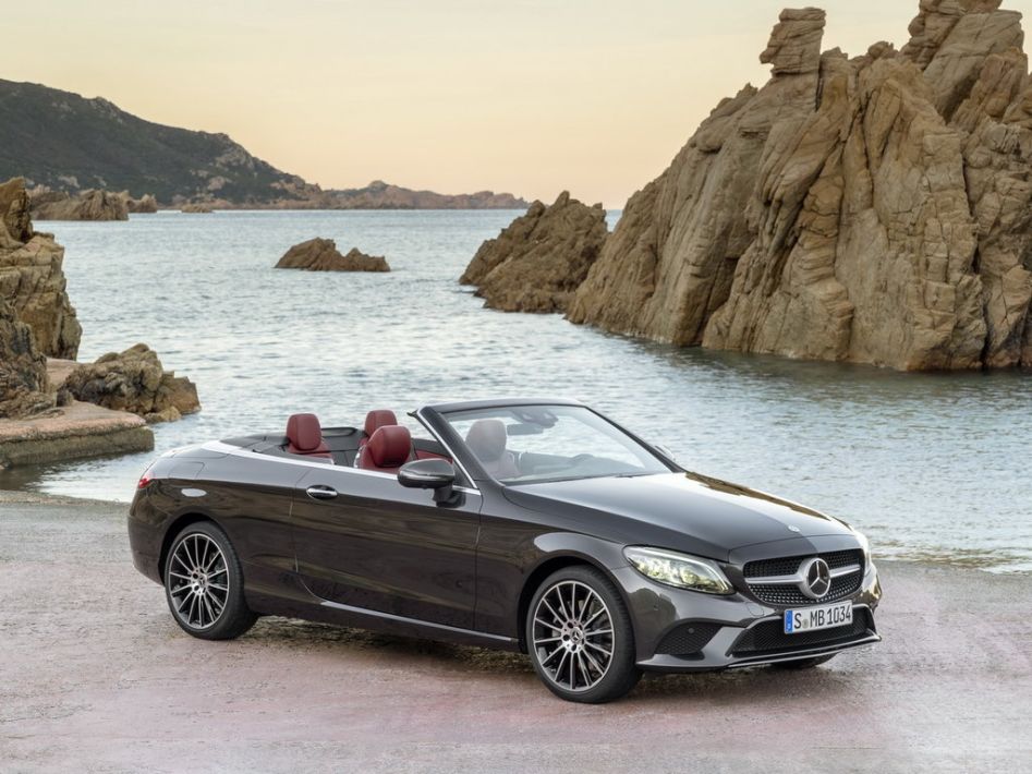 Mercedes-Benz C-Class A205 Spezifikationen und Ausstattung - amsteuer.de