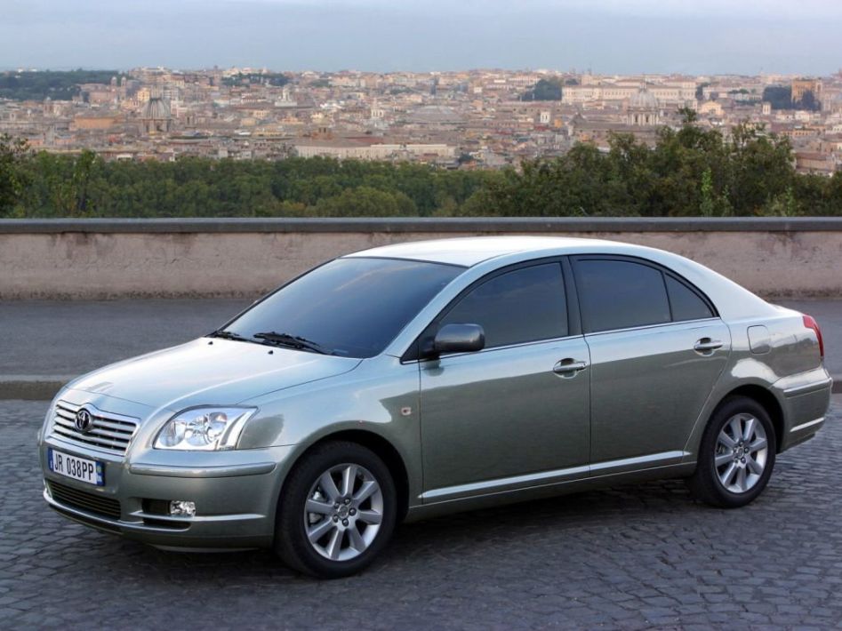 Toyota Avensis T250 Spezifikationen und Ausstattung - amsteuer.de